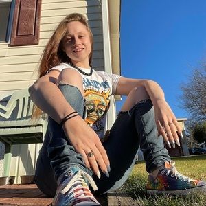 Meet your Posher, Destiny